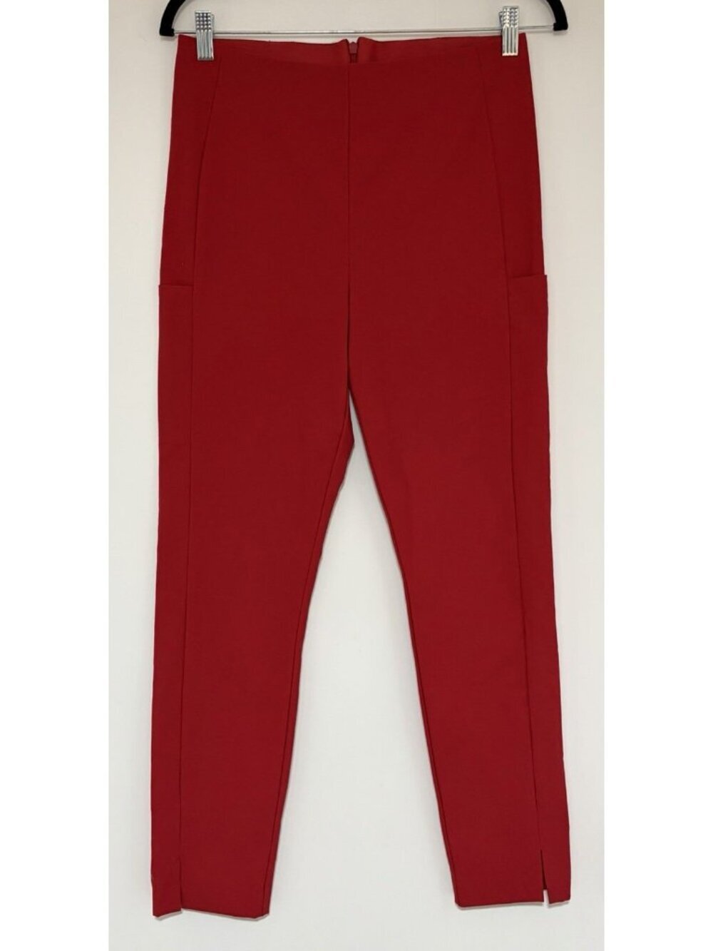 Athleta Wander Slim Pant Red High Rise Work to Workout Pants Ankle Pants Size 8